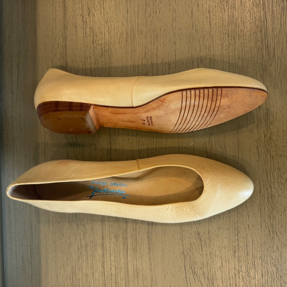 Footworks Prestige Collection 7 N Tan Beige Leather Ballet Flats Brazil Classic